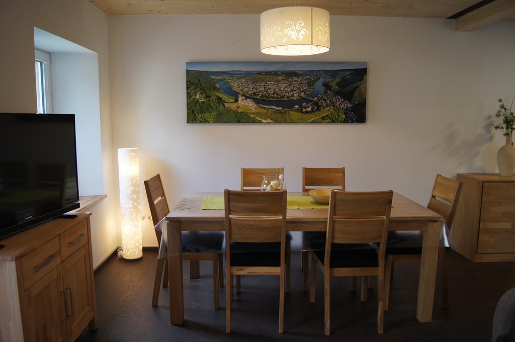 Wein- & Ferienhaus Joerg Weirich Bernkastel-Kues Zewnętrze zdjęcie